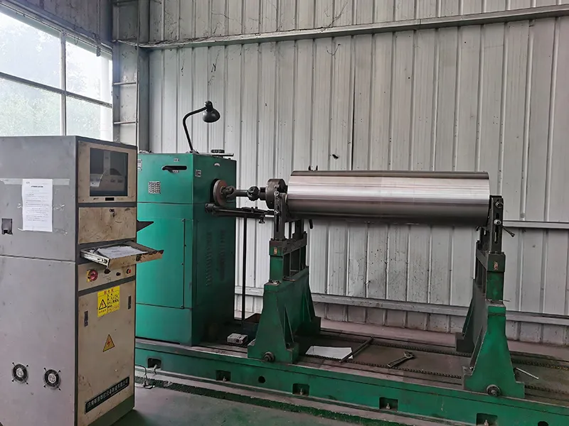 Mesin penyeimbang pulley