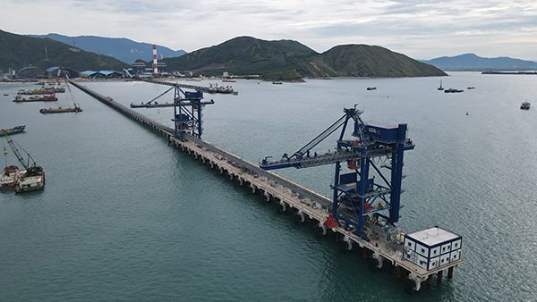 Proyek Pembangkit Listrik di Vietnam
